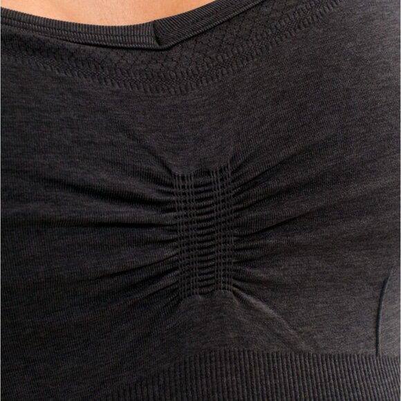 Lululemon Fitted Racerback Tank w/Bra Black 6 NWOT - Picture 6 of 11